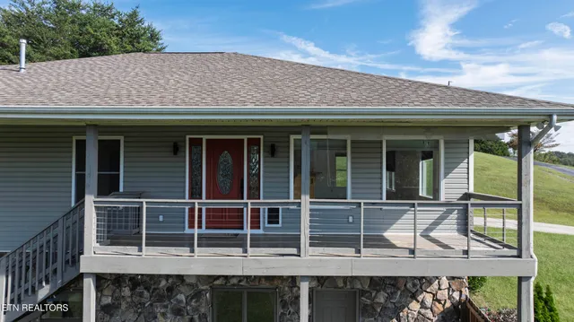 $550,000 | 203 Meadow Green Lane, Dayton, TN 37321