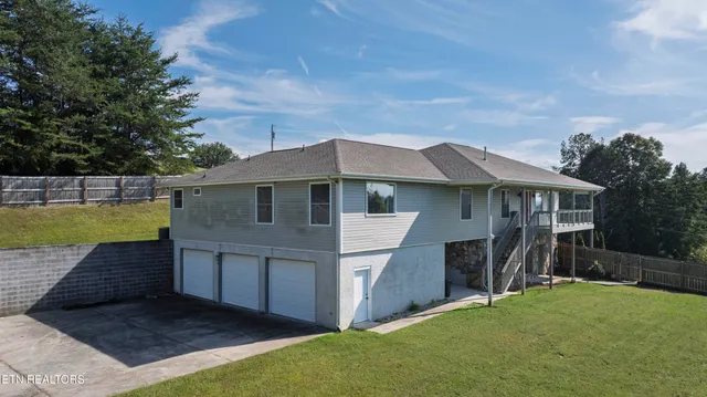 $550,000 | 203 Meadow Green Lane, Dayton, TN 37321