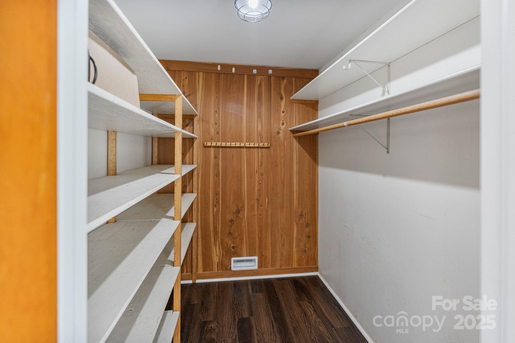 956 Stoney Point Road Kings Mountain, NC 28086 - Photo 26 of 48 a view of balcony