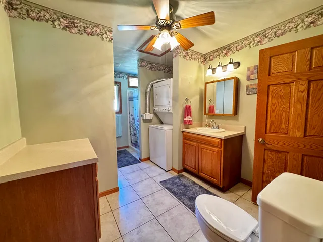 $219,900 | 737 East Briar Lane, Beloit, WI 53511