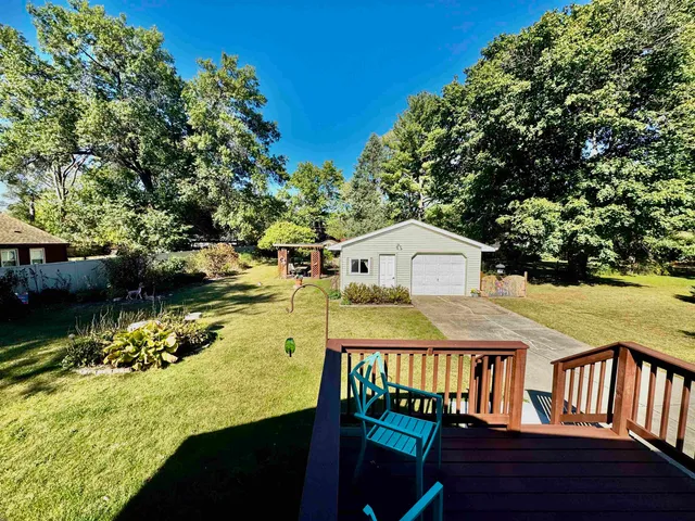 $219,900 | 737 East Briar Lane, Beloit, WI 53511