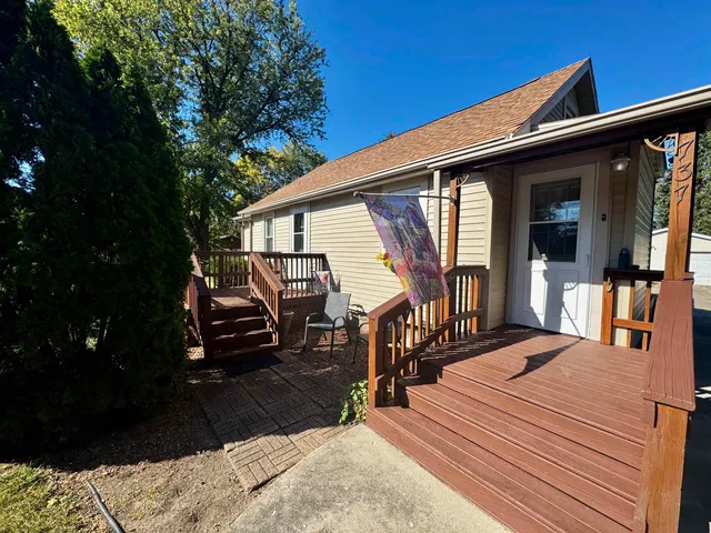 $219,900 | 737 East Briar Lane, Beloit, WI 53511