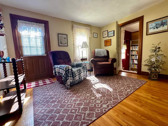 $219,900 | 737 East Briar Lane, Beloit, WI 53511