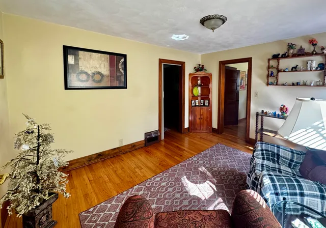 $219,900 | 737 East Briar Lane, Beloit, WI 53511