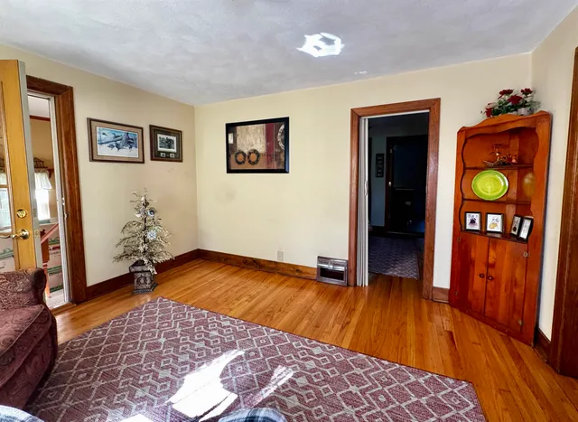 $219,900 | 737 East Briar Lane, Beloit, WI 53511