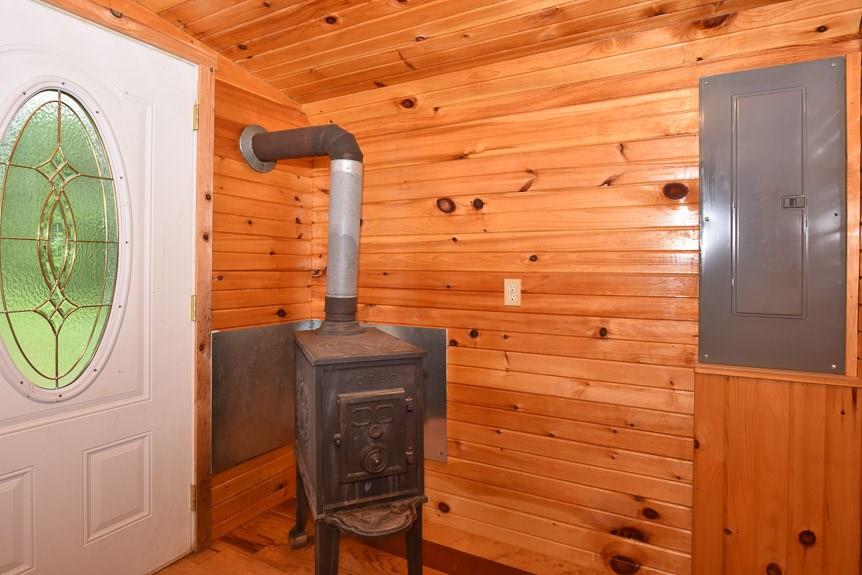 301 Middle Fork Road Normalville, PA 15469 - Photo 11 of 20