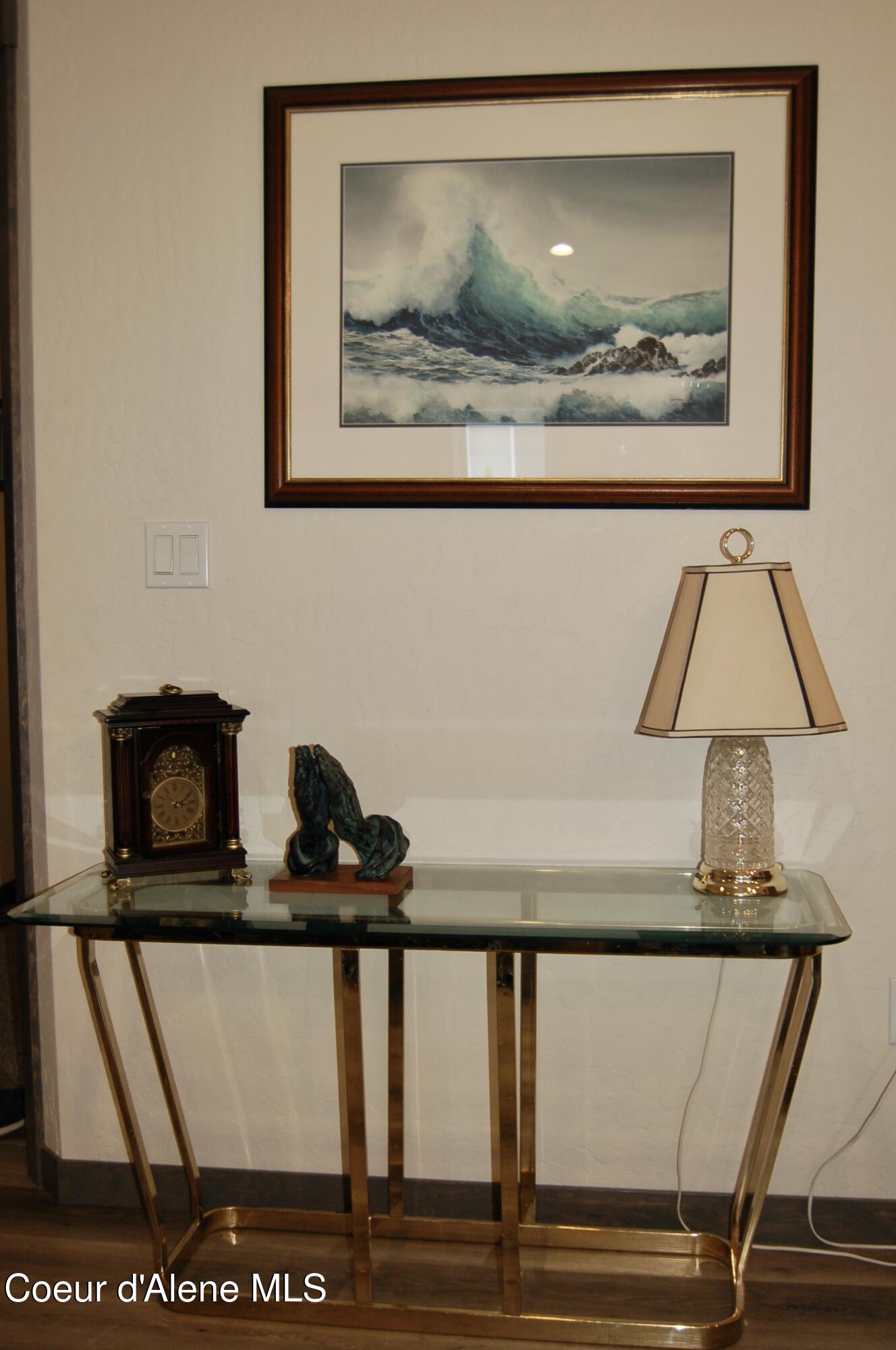 9060 West Oats Avenue Rathdrum, ID 83858 - Photo 13 of 28 Hallway to kit