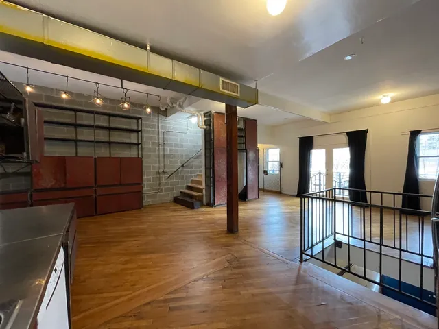 $4,000,000 | 1111 West Randolph Street, Chicago, IL 60607