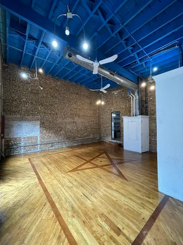 $4,000,000 | 1111 West Randolph Street, Chicago, IL 60607