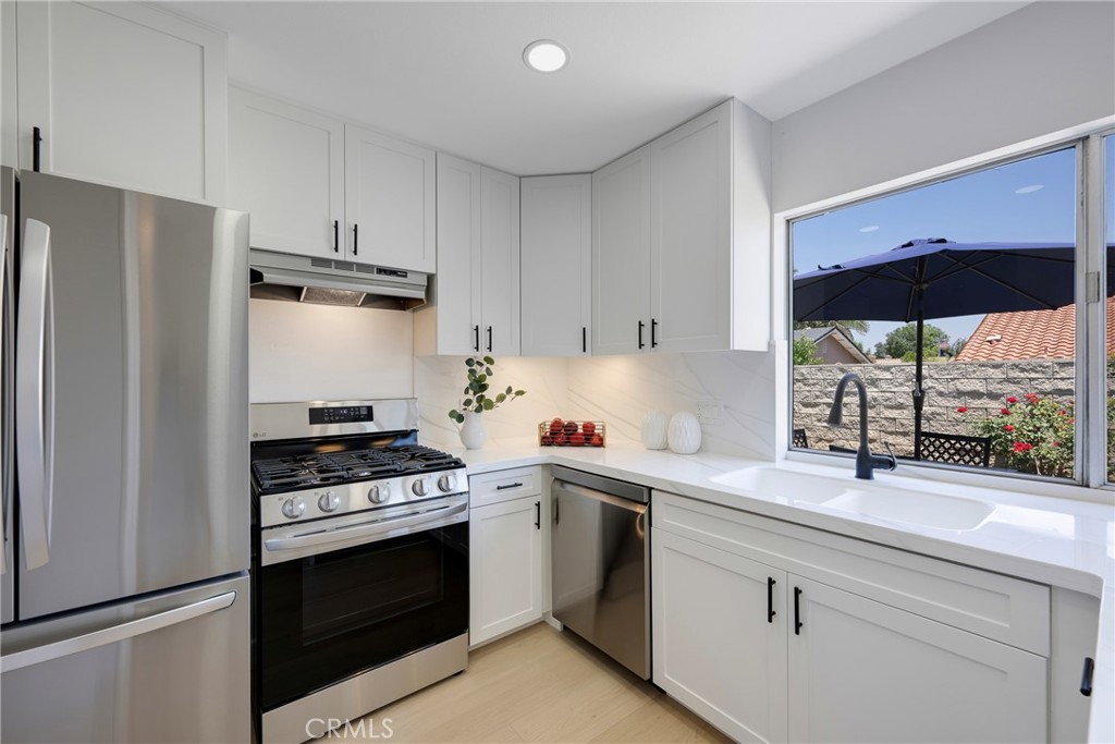 2845 Roncador Place Riverside, CA 92503 - Photo 24 of 69