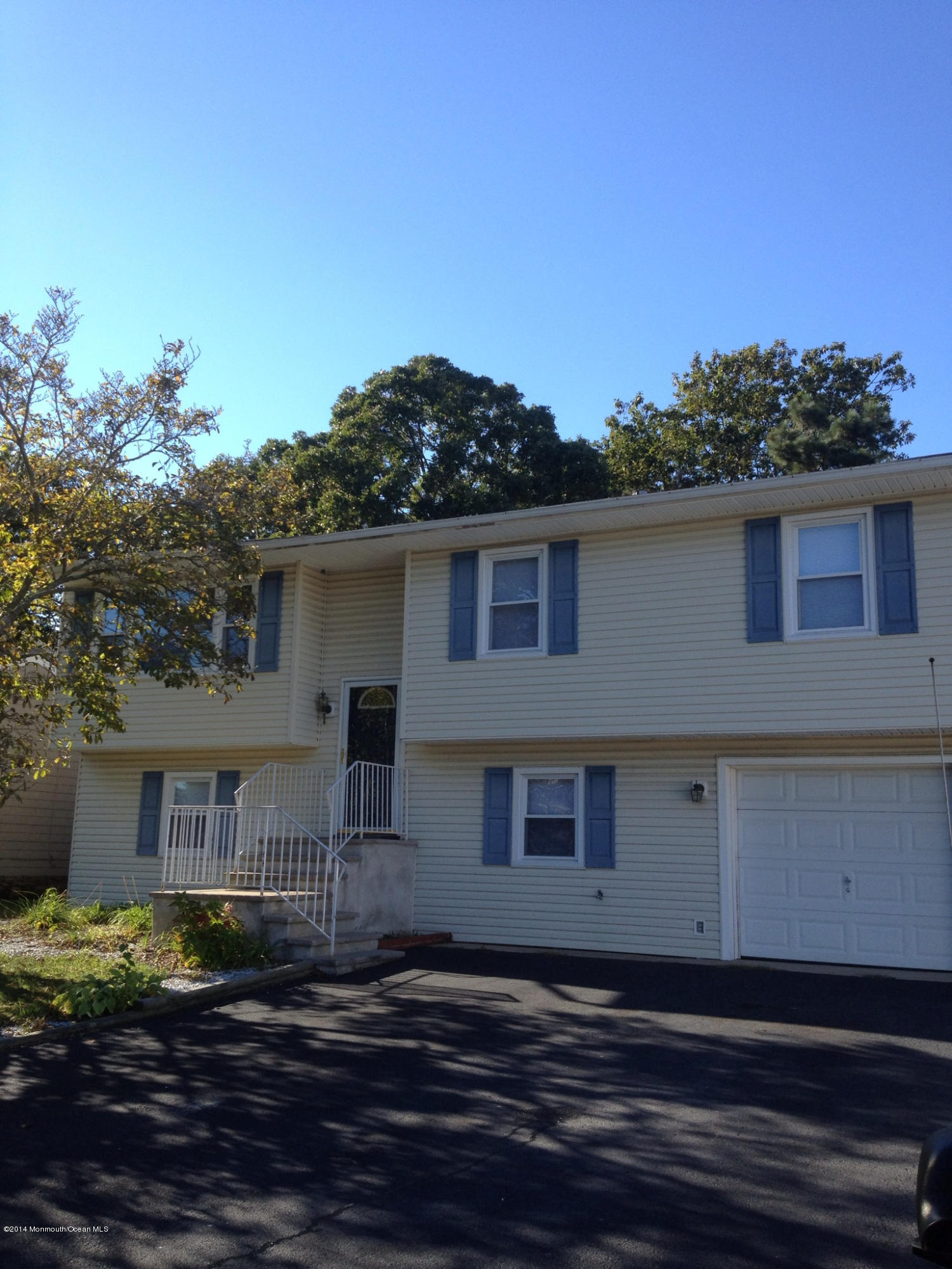214 Mandarin Road Brick, NJ 08723 - Photo 1 of 13 IMG_0051