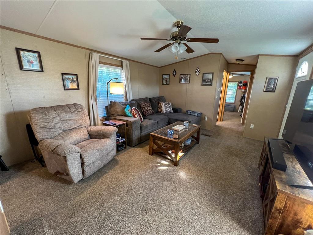 364 Little Creek Road Harmony, PA 16037 - Photo 2 of 28