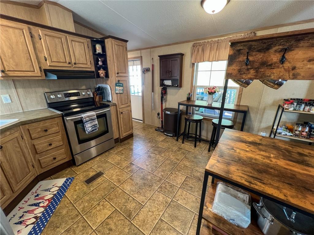 364 Little Creek Road Harmony, PA 16037 - Photo 5 of 28