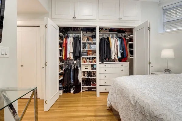 $3,500 | 381 Marlborough Street, Unit 1, Boston, MA 02115