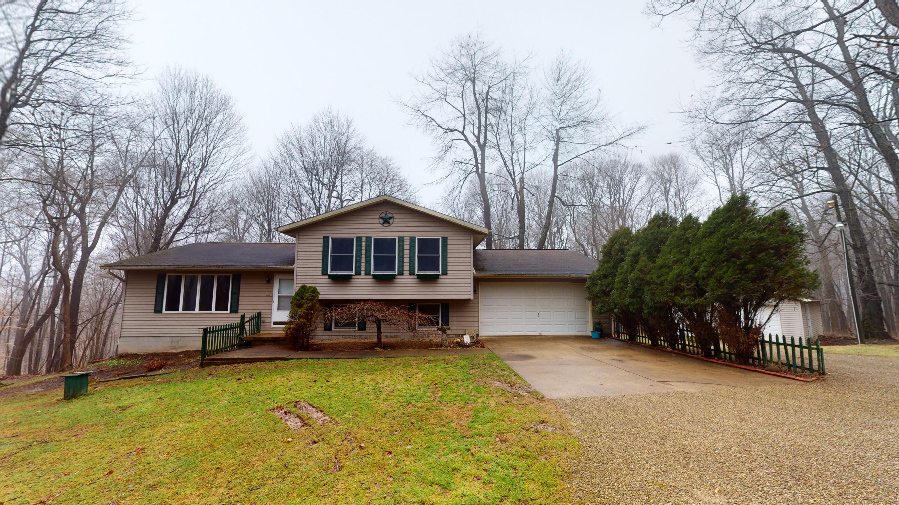 205 Alexander Road Bellville, OH 44813 - Photo 3 of 33 205-Alexander-Rd-Bellville-Ohio-12292021