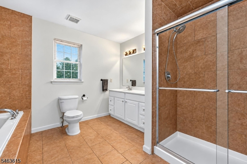 587 Greenbrook Road North Plainfield, NJ 07063 - Photo 18 of 33 Gallery Image 18