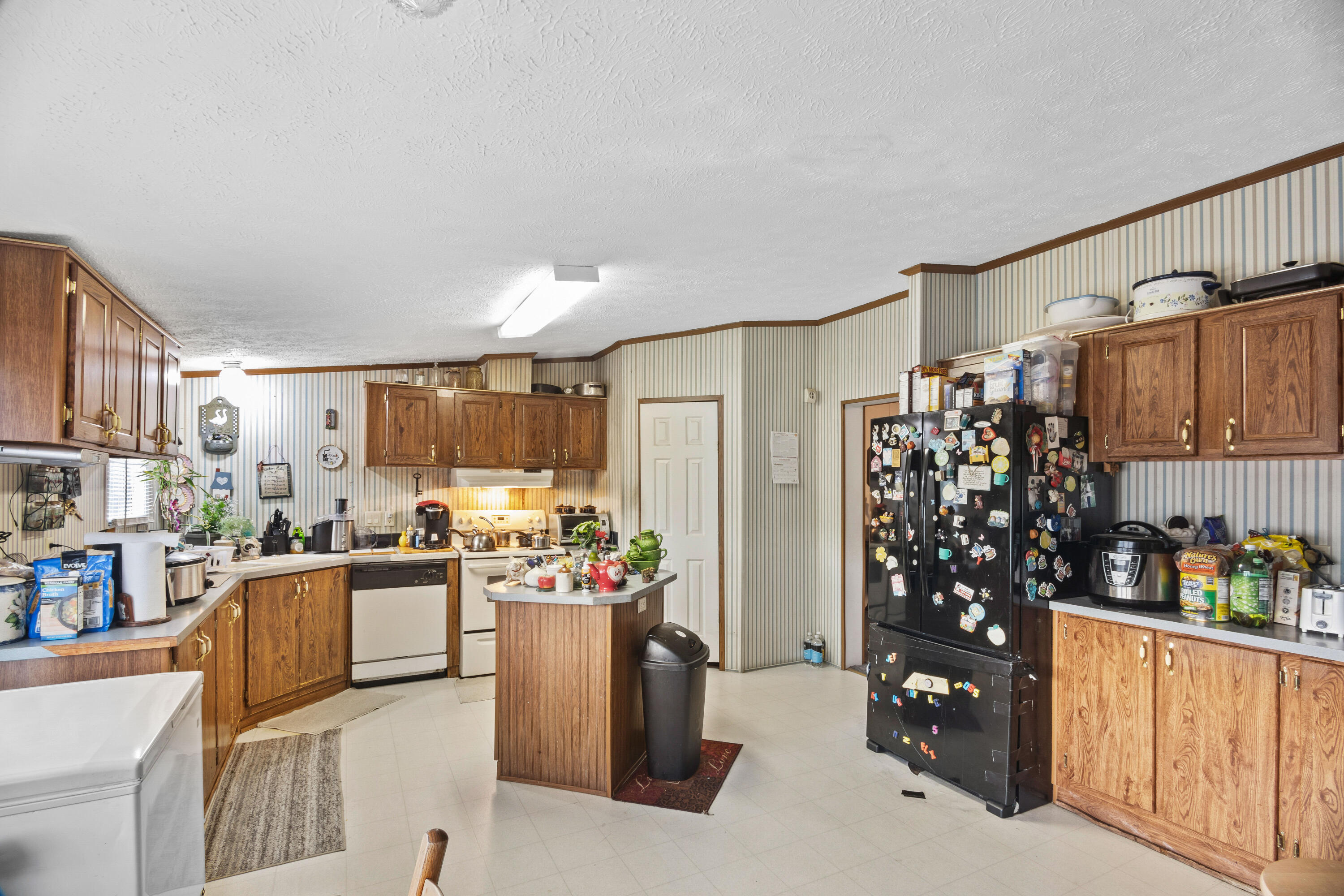 1234 Weeks Road Williston, SC 29853 - Photo 25 of 32