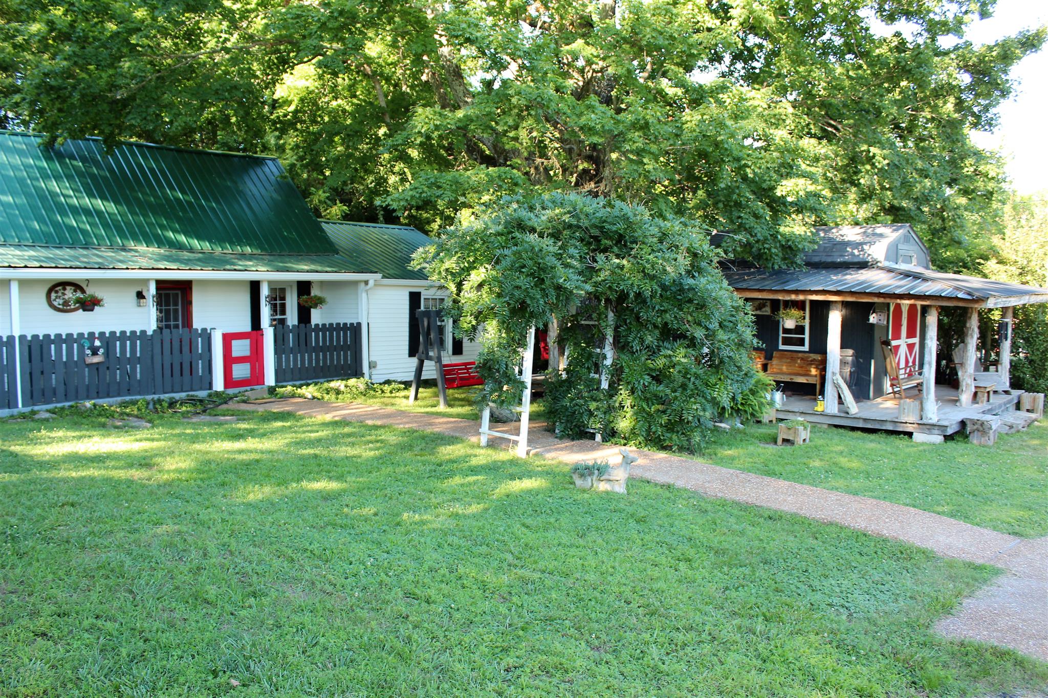 1655 Double Log Cabin Road Lebanon, TN 37087 - Photo 2 of 30 Gallery Image 2