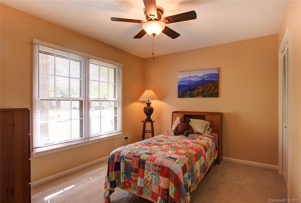 11077 Painted Tree Road Charlotte, NC 28226 - Photo 16 of 22 Gallery Image 16