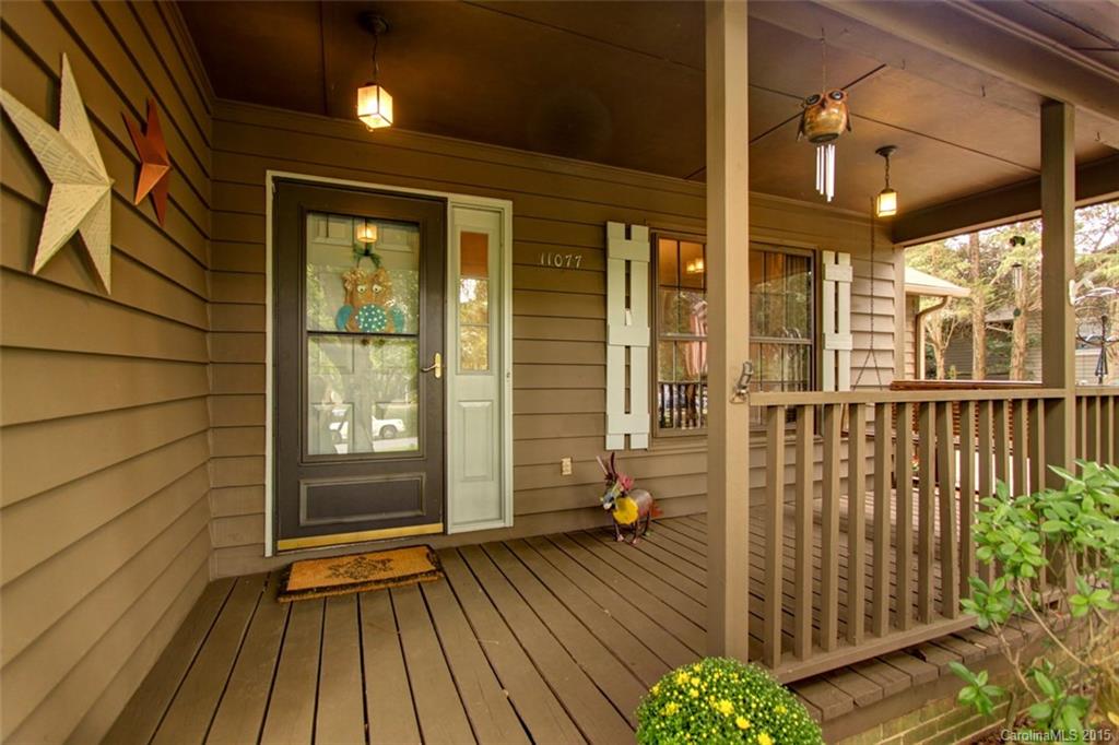 11077 Painted Tree Road Charlotte, NC 28226 - Photo 3 of 22 Gallery Image 3