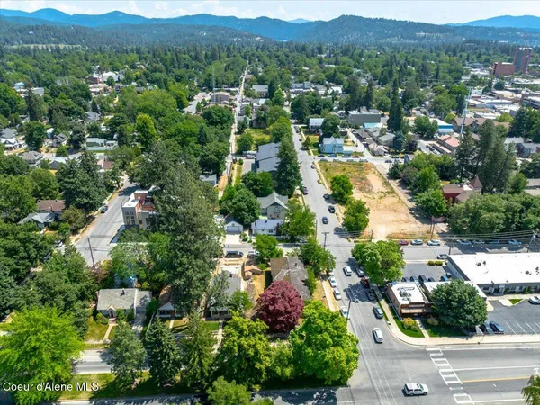 $1,025,000 | 602 North Government Way, Coeur D'Alene, ID 83814