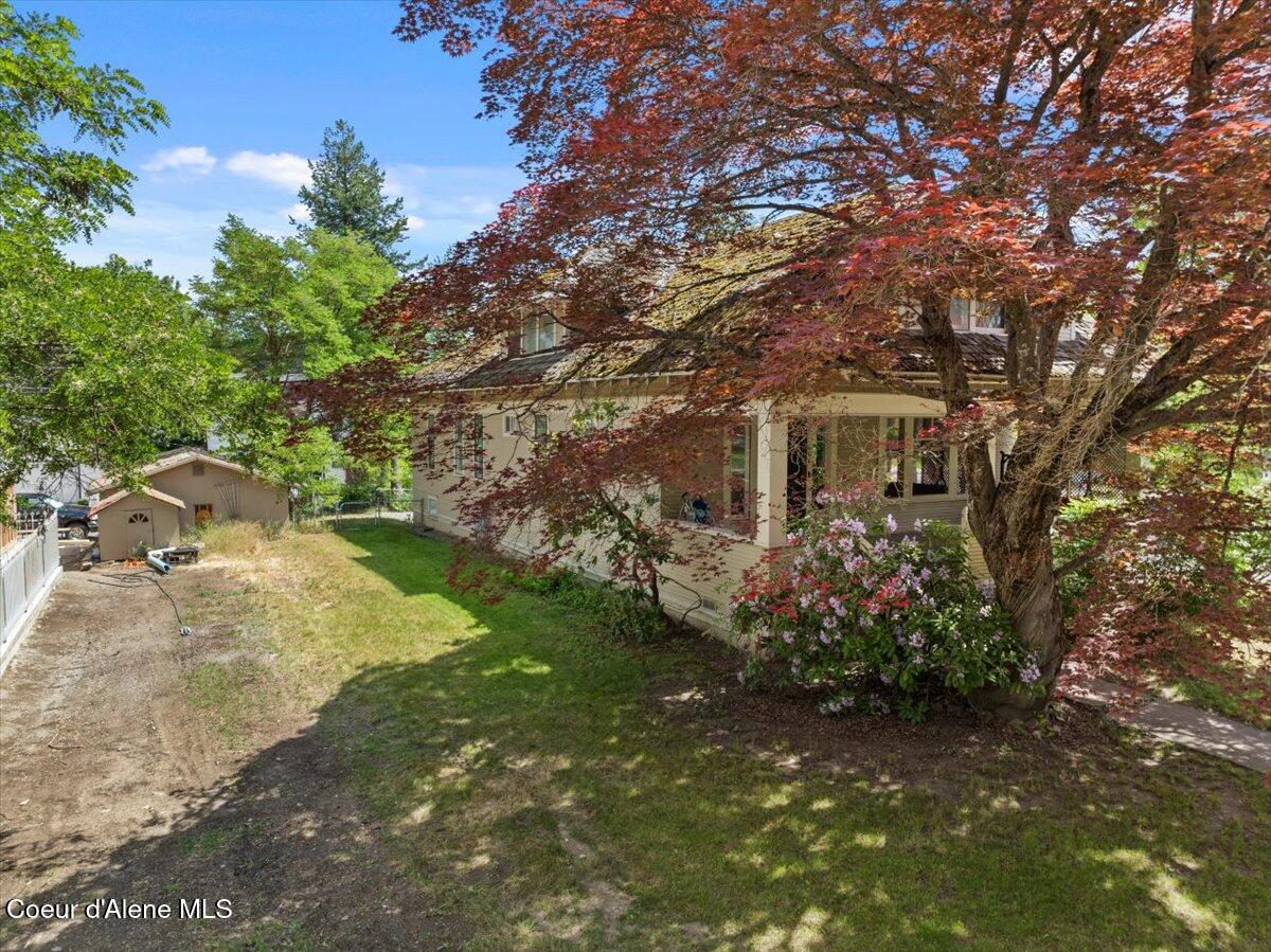 602 North Government Way Coeur D'Alene, ID 83814 - Photo 9 of 21 10-Aerial front of home