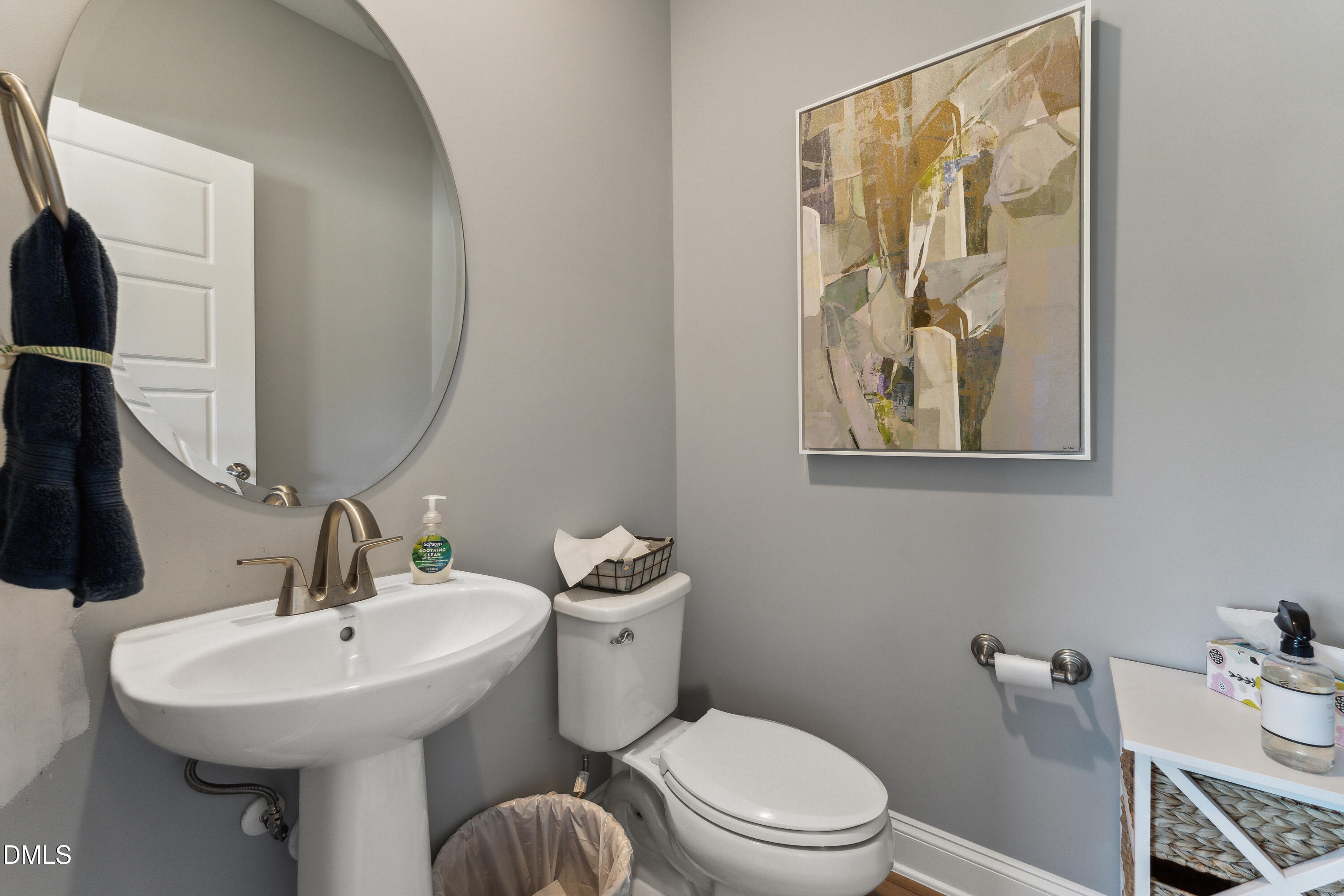 2702 Kempthorne Road Cary, NC 27519 - Photo 4 of 32 6-print-DSC06234