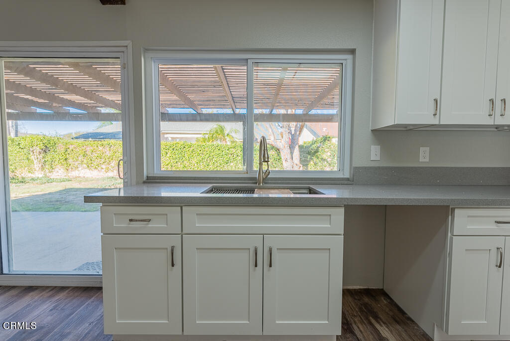5917 Cochran Street Simi Valley, CA 93063 - Photo 13 of 33 COCHRAN-12