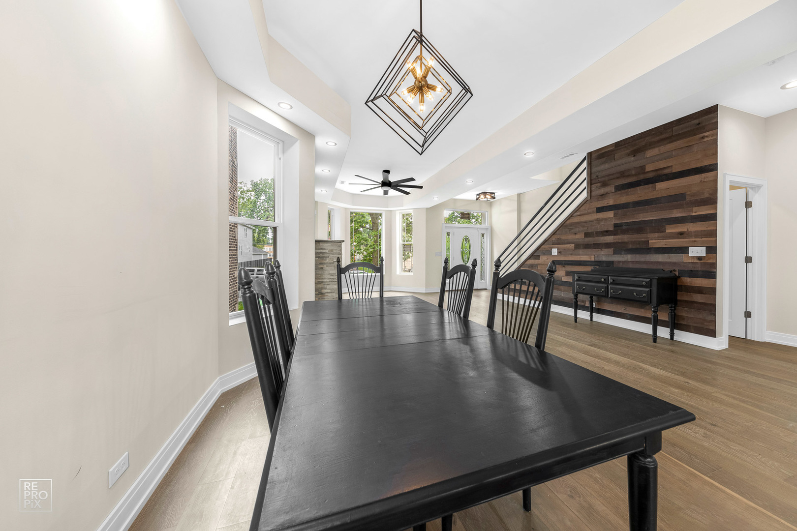 6511 South Evans Avenue Chicago, IL 60637 - Photo 4 of 19