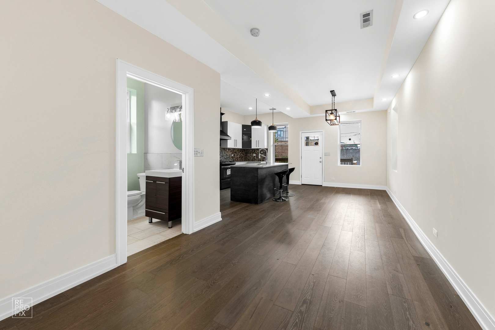 6511 South Evans Avenue Chicago, IL 60637 - Photo 6 of 19