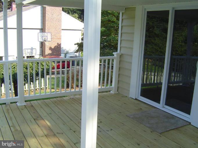 306 Estate Road Reisterstown, MD 21136 - Photo 7 of 21 Deck
