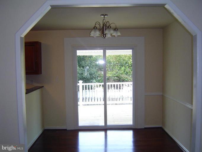 306 Estate Road Reisterstown, MD 21136 - Photo 10 of 21 Dining Room