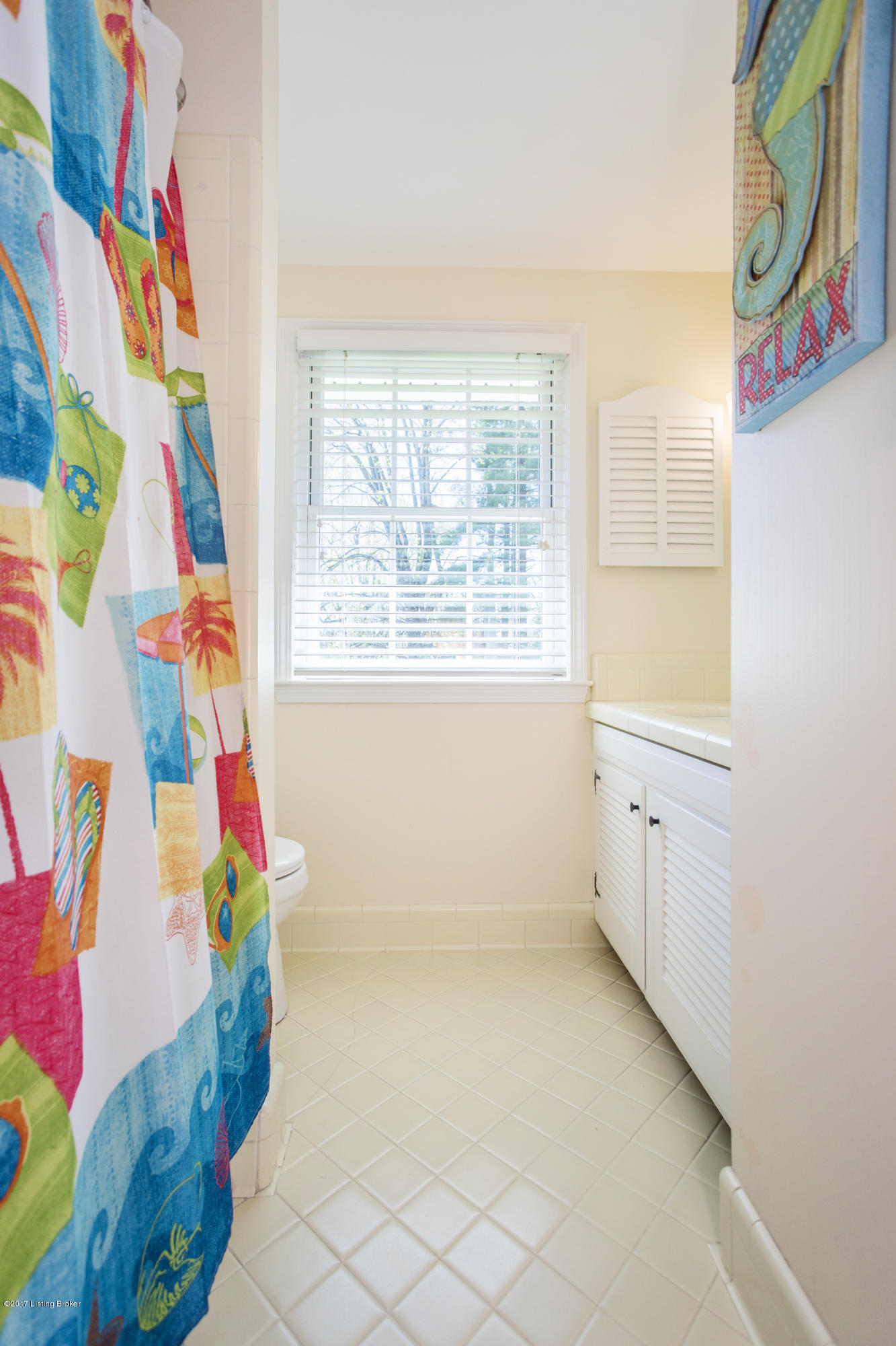 8205 Old Gate Road Louisville, KY 40241 - Photo 28 of 42 30-hall full bath