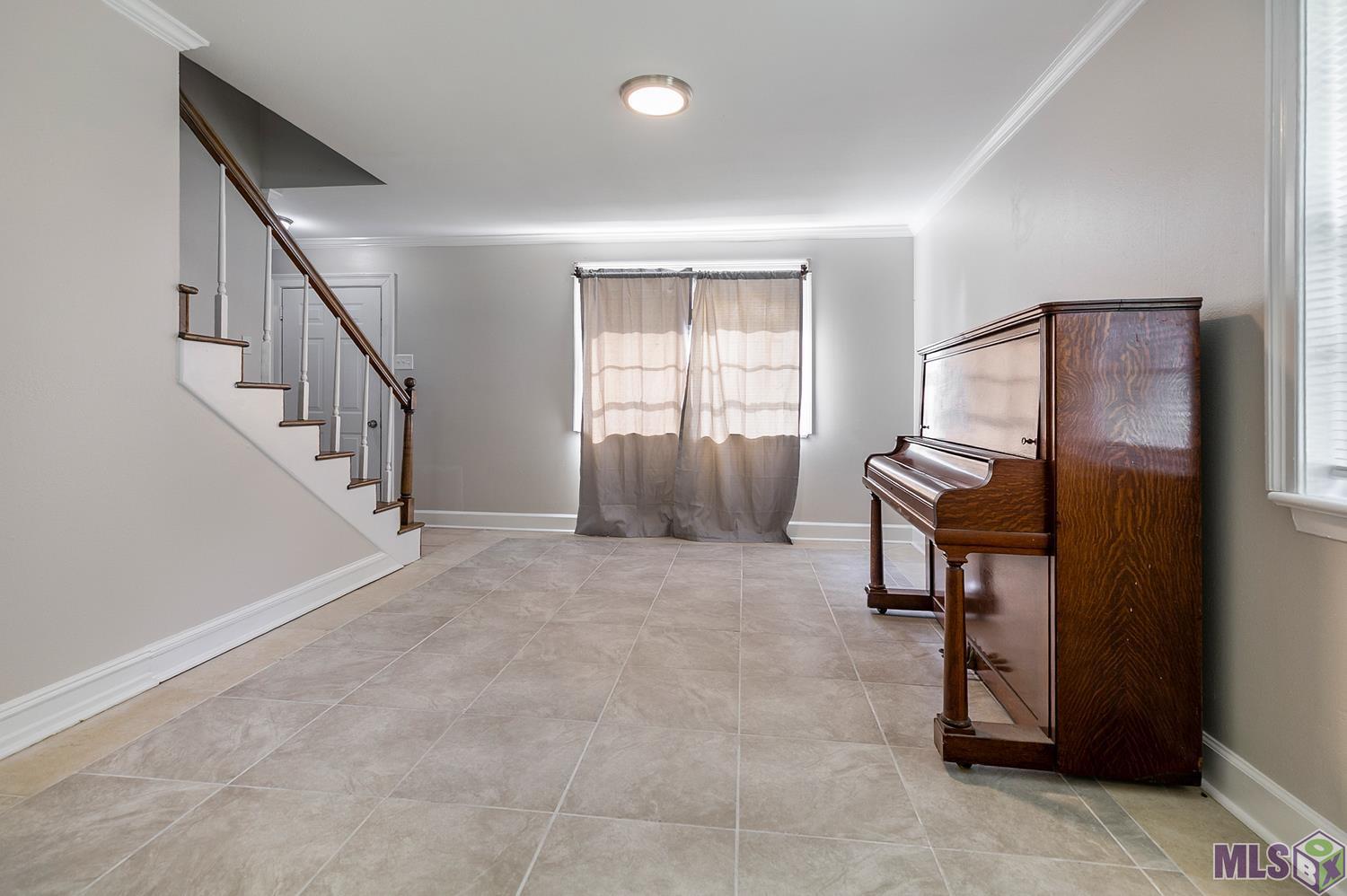 2684 Cedarcrest Avenue Baton Rouge, LA 70816 - Photo 2 of 12