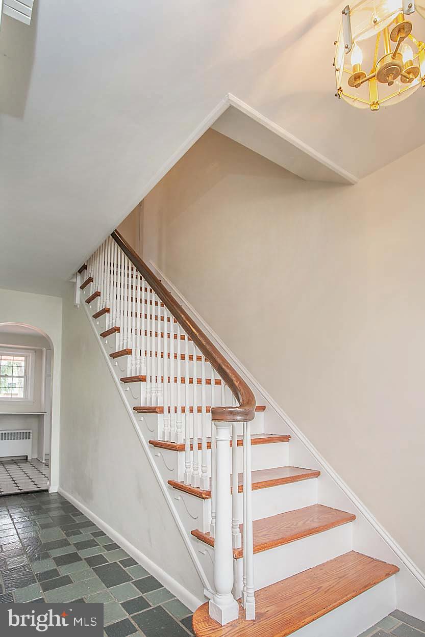 132 North Rolling Road Springfield, PA 19064 - Photo 15 of 42