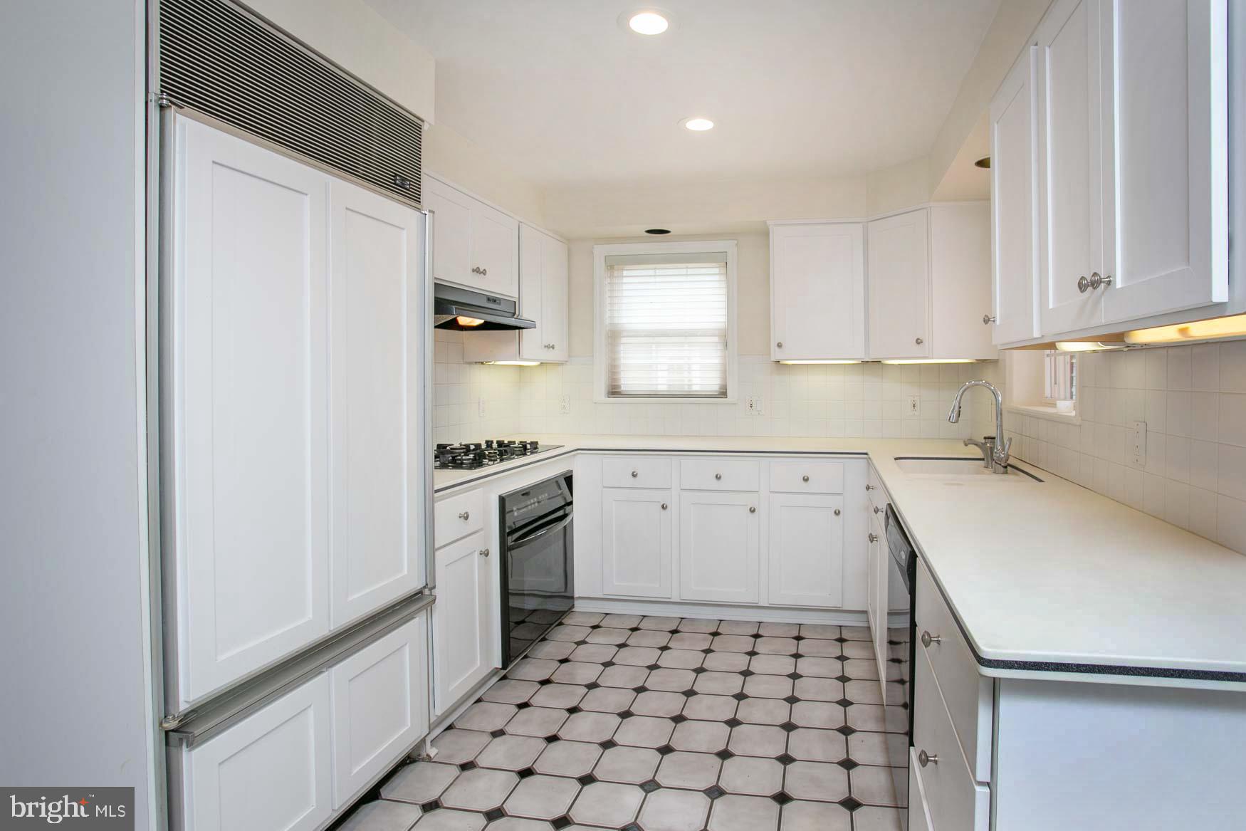 132 North Rolling Road Springfield, PA 19064 - Photo 18 of 42