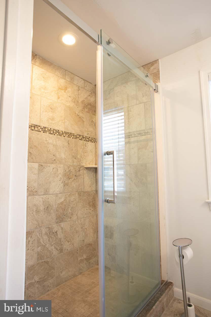132 North Rolling Road Springfield, PA 19064 - Photo 26 of 42