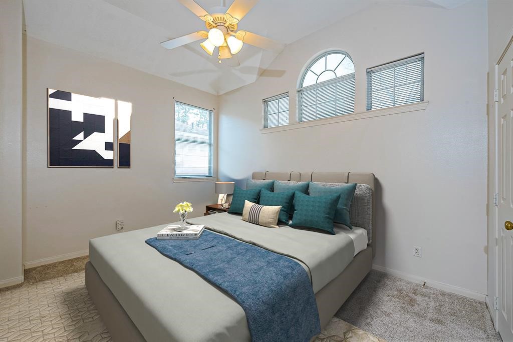 18923 Crescent Fountain Road Spring, TX 77388 - Photo 22 of 27 3rd upstairs bedroom has great window area.