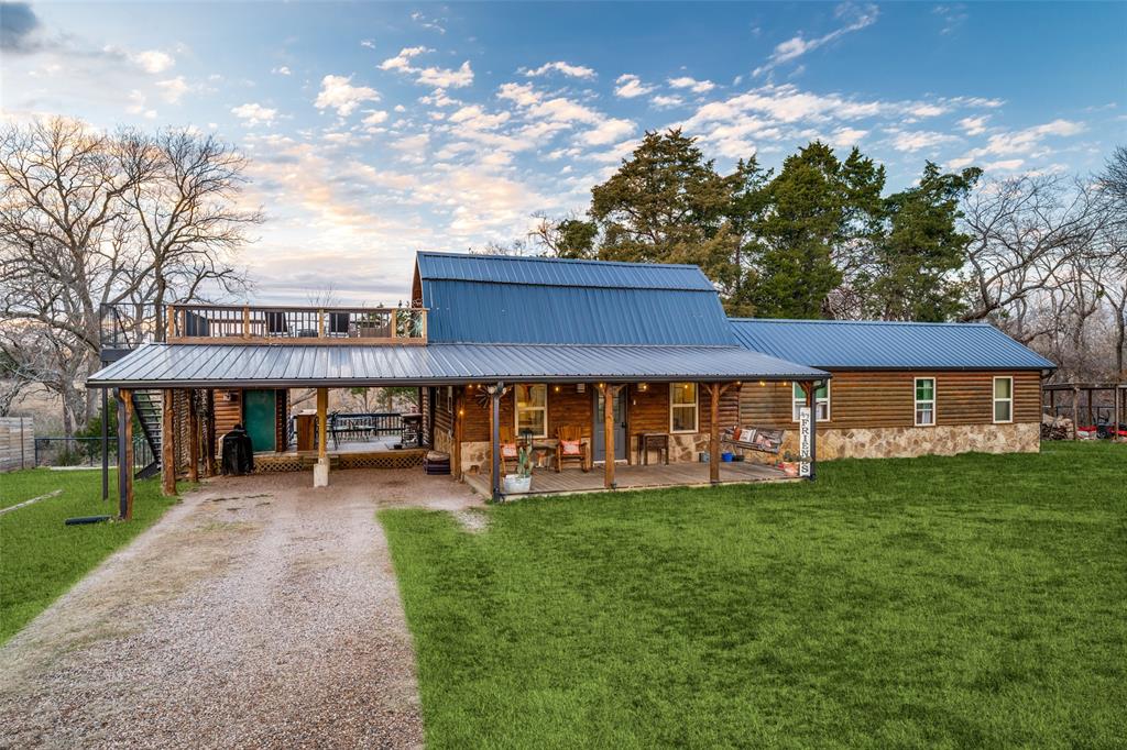 1353 Spring Creek Road Collinsville, TX 76233 - Photo 27 of 40 Guest House with Sunrise Balcony