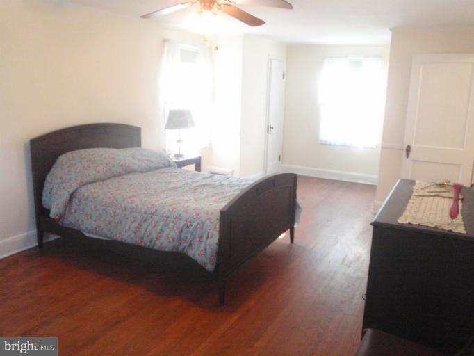 306 Rolling Rd. Catonsville, MD 21228 - Photo 15 of 17 Bedroom (Master)