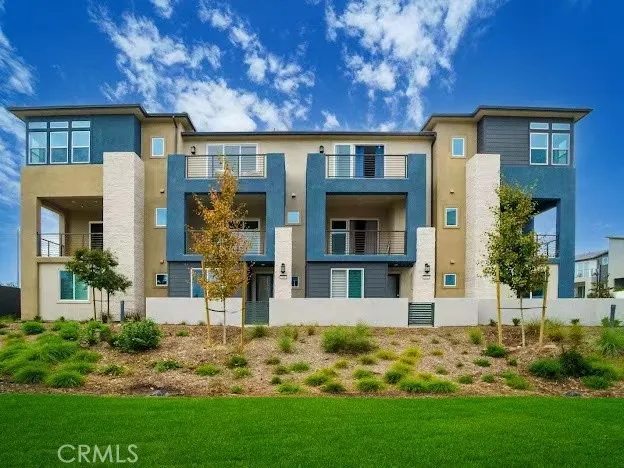 $5,000 | 352 Tank, Irvine, CA 92618