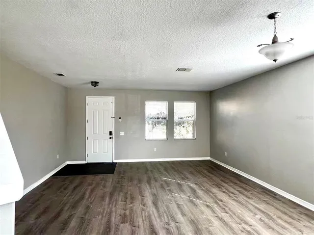 $2,700 | 1232 Alapaha Lane, Orlando, FL 32828