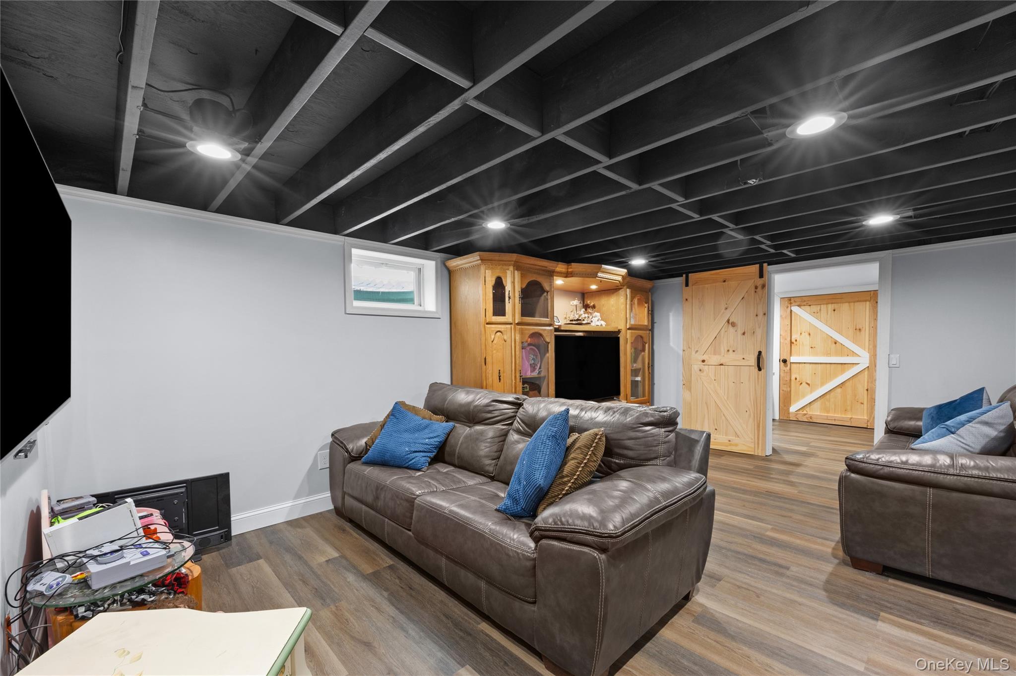 33 Randall Road Wading River, NY 11792 - Photo 29 of 43