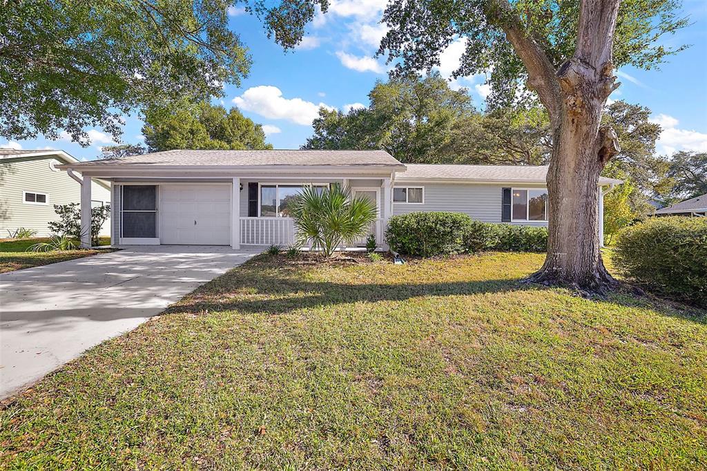 11471 Southwest 84th Court Road Ocala, FL 34481 - Photo 4 of 28 Gallery Image 4