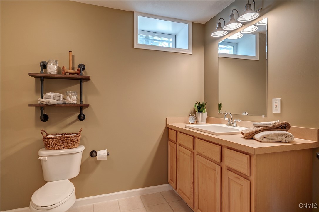 2811 White Haven Road Lenox, NY 13032 - Photo 43 of 50 Full Bath with Shower (not shown) in the lower liv