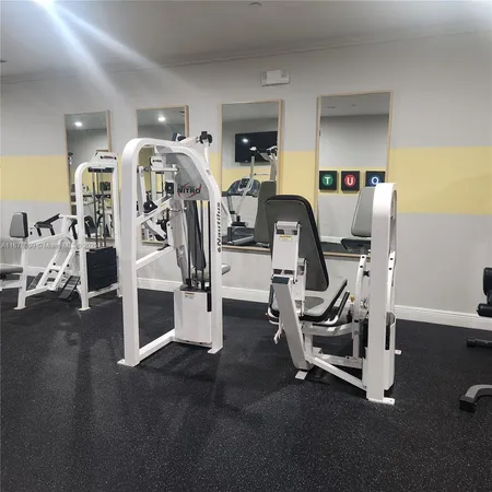 $320,000 | 2351 Lakeview Drive, Unit 114, Sebring, FL 33870