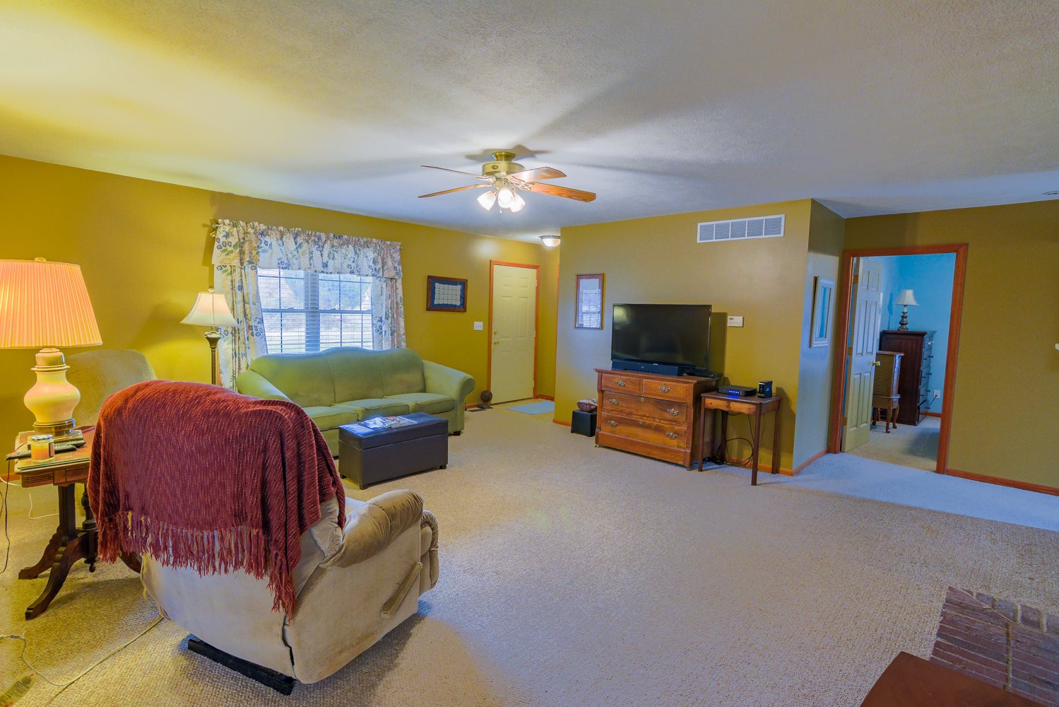 6401 Marrs Manor Road Mount Vernon, IN 47620 - Photo 7 of 32 Gallery Image 7