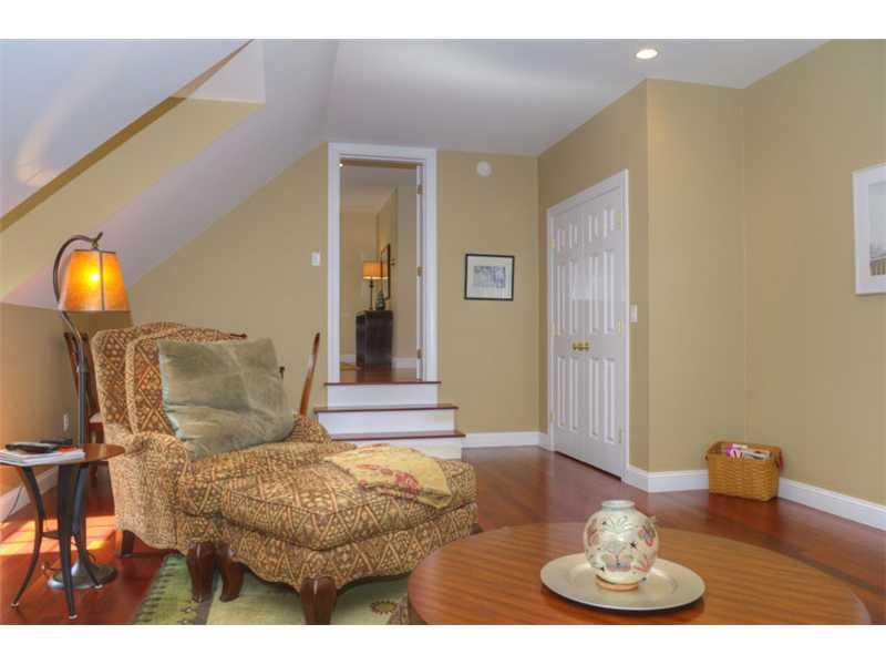 9 Granite Ridge Road, Unit 9 Cumberland, ME 04110 - Photo 19 of 27 Family Room.