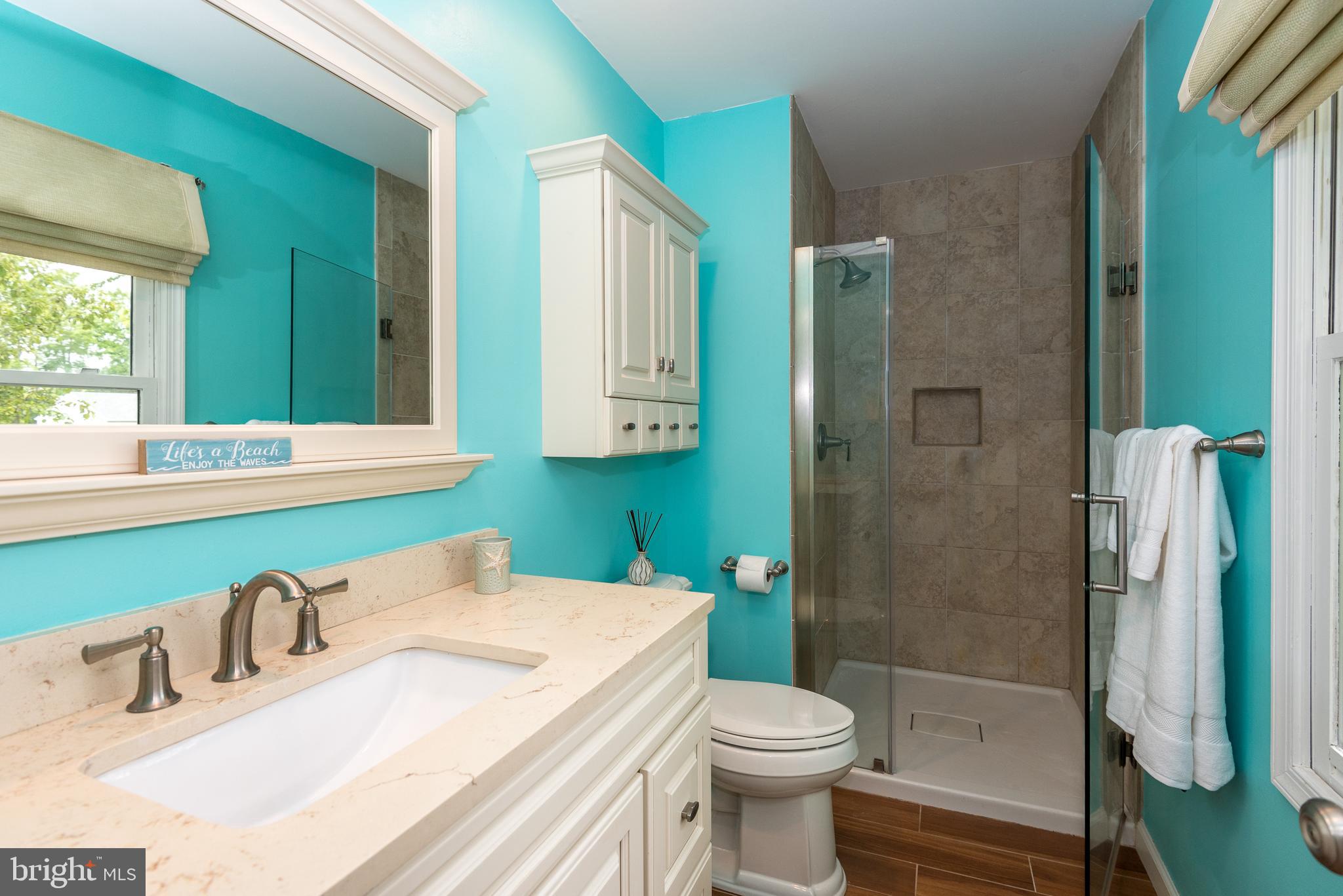 49 Stone Edge Road Sellersville, PA 18960 - Photo 14 of 25 Master bath
