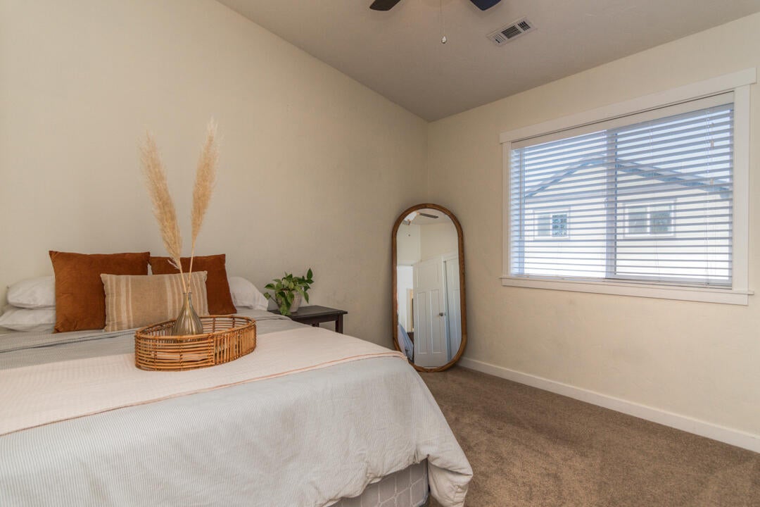 520 Southeast Reed Market Road Bend, OR 97702 - Photo 22 of 25 bedroom #2